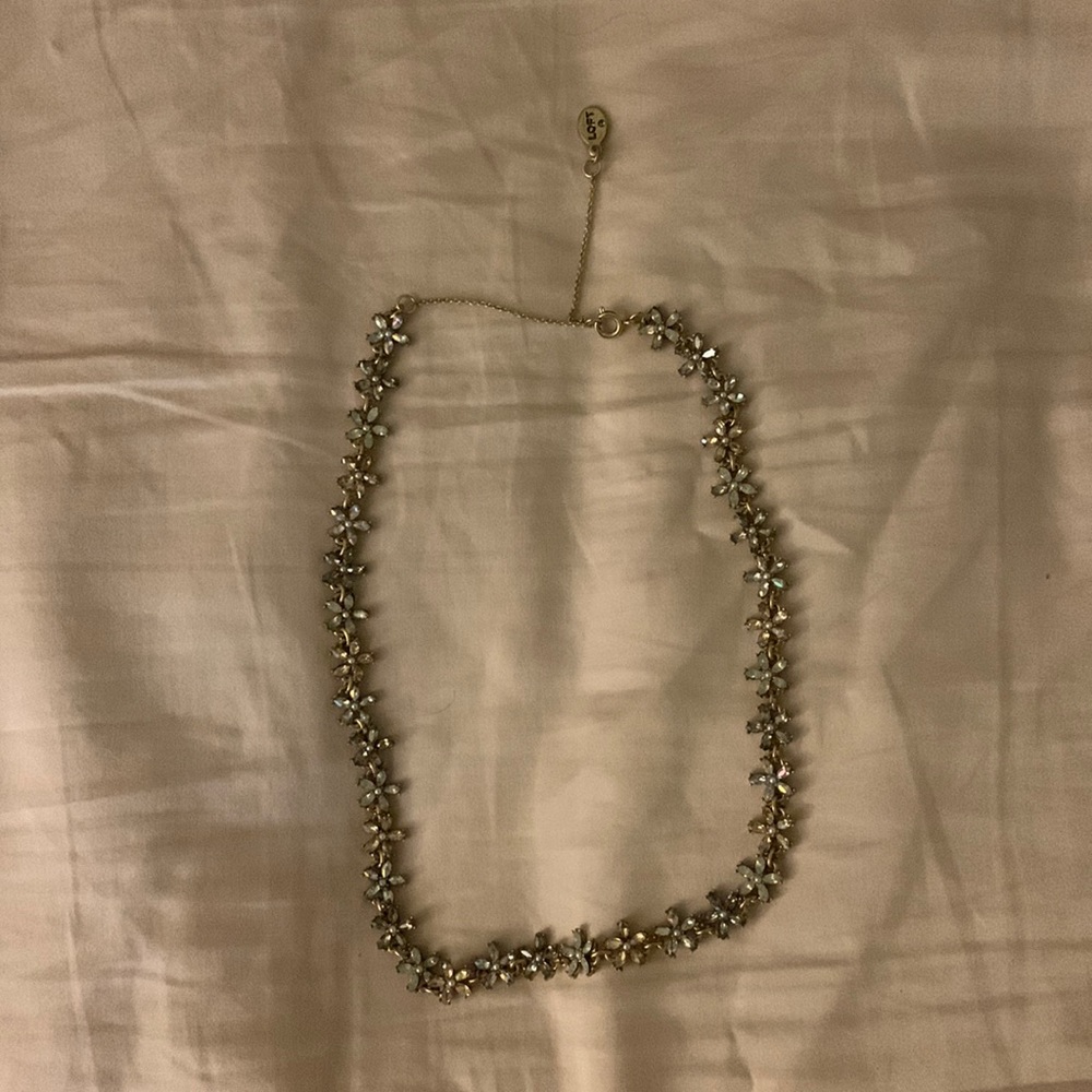 Loft Flower Necklace